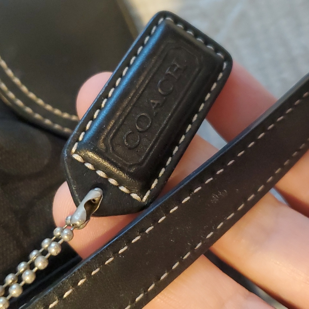 Black Coach purse - Picture 2 of 4